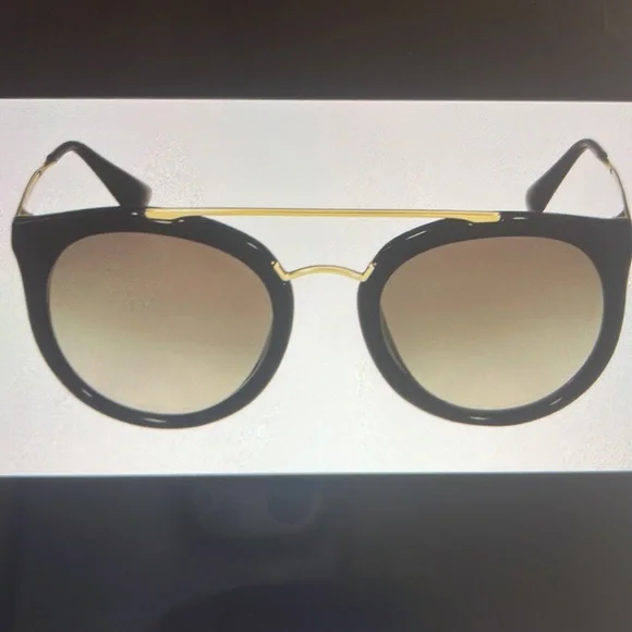 Prada Sunglasses - Picture 4 of 6